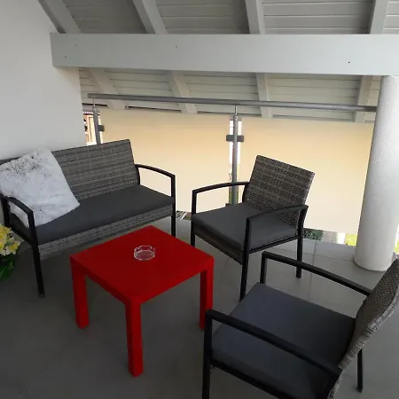 Apartman 3 Mit 4 Betten Bestrooms Eu Steyr